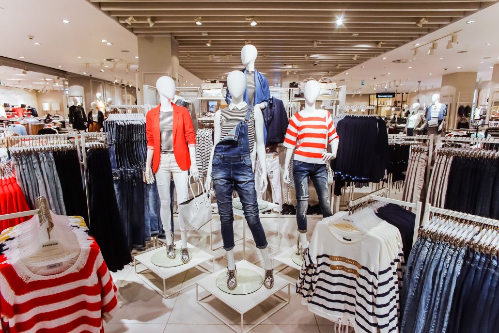 6 Reserved Flagship store in St. Petersburg SC Galeria