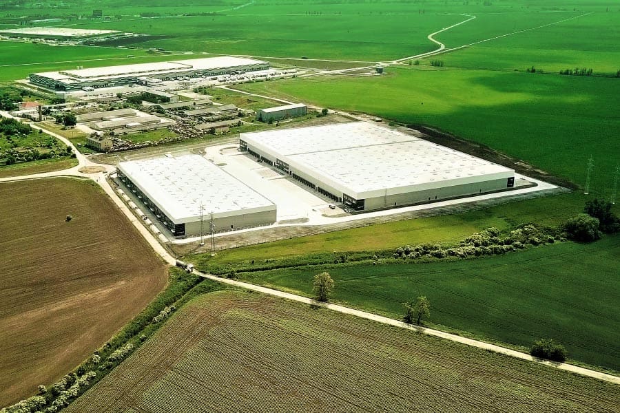 LPP, a Polish clothing manufacturer effects one of the biggest warehouse lease transactions in Slovakia. LPP, a Polish clothing manufacturer effects one of the biggest warehouse lease transactions in Slovakia.