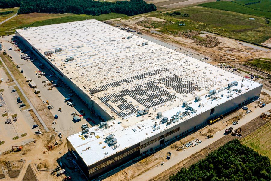 Four thousand photovoltaic panels on the roof of the LPP Distribution Centre in Brześć Kujawski Four thousand photovoltaic panels on the roof of the LPP Distribution Centre in Brześć Kujawski