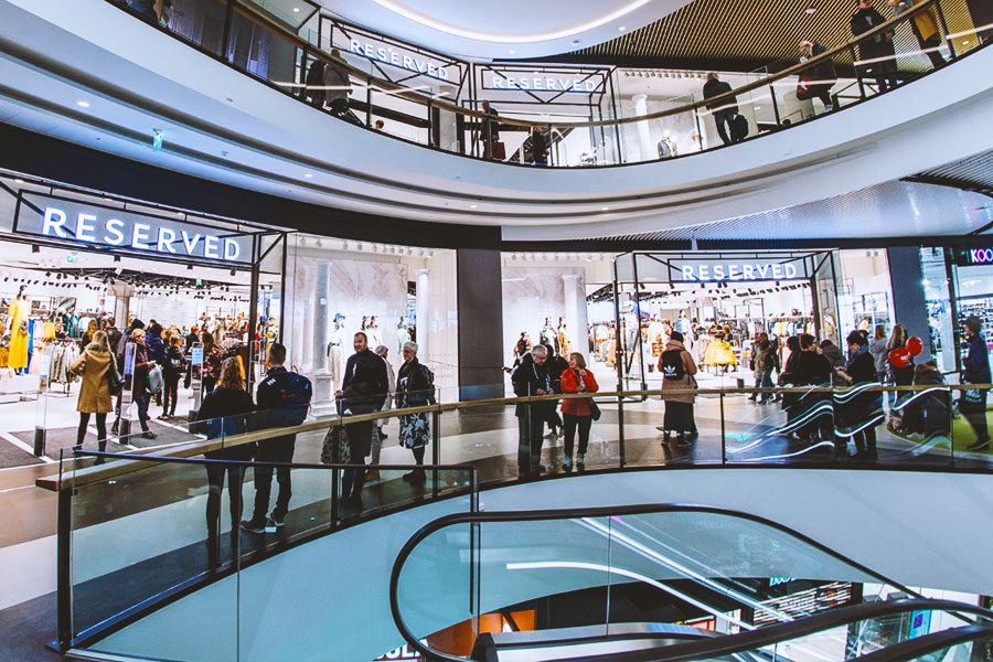 LPP summarises the results after three quarters of this year. – sales growth by 72% and over PLN one billion of net profit. LPP summarises the results after three quarters of this year. – sales growth by 72% and over PLN one billion of net profit.