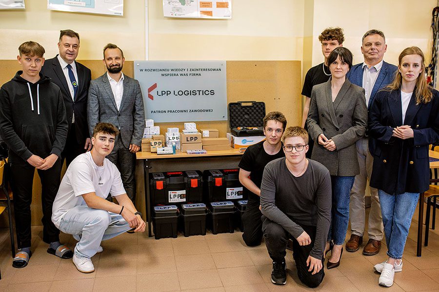 LPP Logistics has signed a cooperation agreement with the Electrical School Complex in Włocławek
