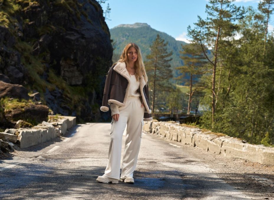 Sinsay Autumn Gallery Brand Persona LPP