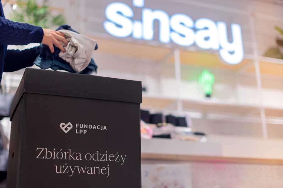 Specjalne pojemniki na niepotrzebną odzież we wszystkich salonach marek LPP. Polski producent odpowiada na nowe regulacje i wychodzi naprzeciw potrzebom klientów